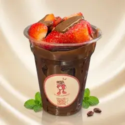 Brownie Cake with Strawberry (Small)