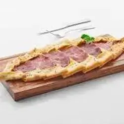 Pastrami And Eggs Pida