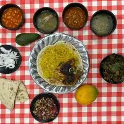 Biryani Dlemi And Chicken