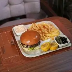 Classic Burger