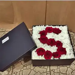 Red And White Flower Box 50 Flowers