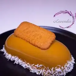 Lotus Cake