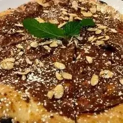 Pizza Nutella E Granella Di Nocciole