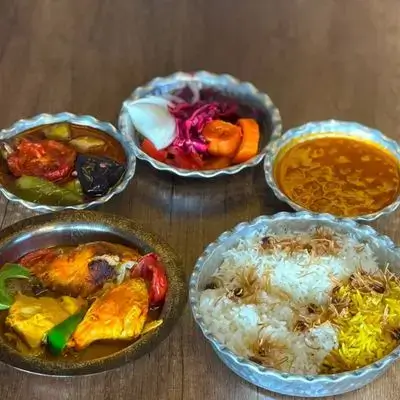 Chicken With Rice And Broth