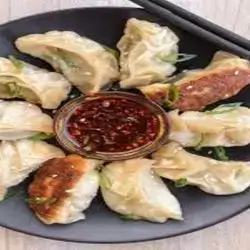 Chicken Dumplings 10 Pcs