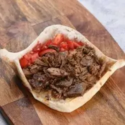 ساندویچی گەسی گۆشتی خۆماڵی بە سەمونی حەجەری