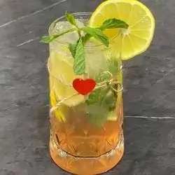 Melon & Peach Mojito