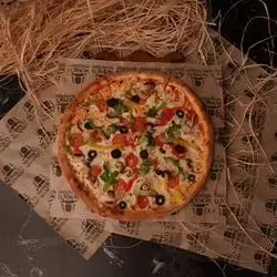 Vegetable Pizza
