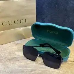Sunglass
