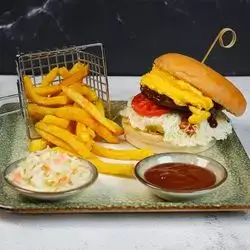 Meat Cheeseburger