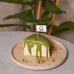 Pistachio Japanese Cake