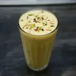 Pistachio Milkshake