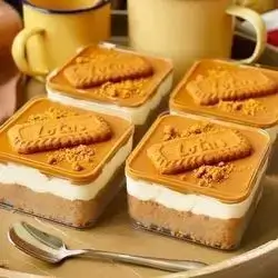 Lotus Cake