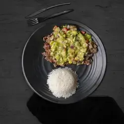 Beef Avocado (605 Cal | P:44G)