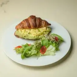 Croissant Scrambled