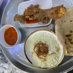 Qozi