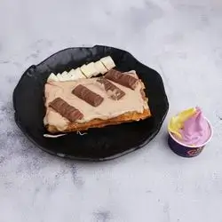 Kinder Bueno Waffle