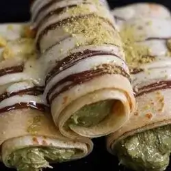 Pistachio Crepe 