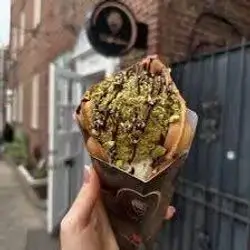 Pistachio Bubble Waffle