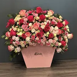White Pink and Baby Rose Flower Box