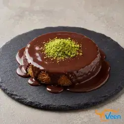 Nutella & Pistachio Stuffed Kunafa
