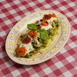 Fettuccine Pesto