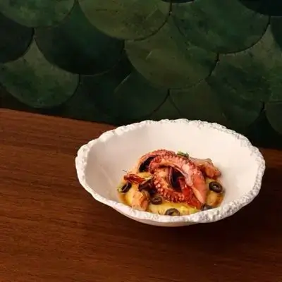 Miss Octo signature octopus