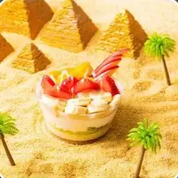 Kinder and Fruit Maddala