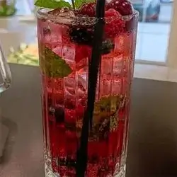 Cherry Berry Mojito
