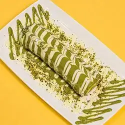 Banana Roll Pistachio