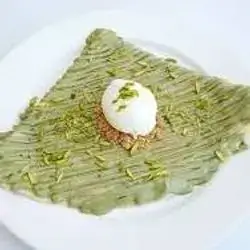 Pistachio Crepe