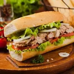 Diet Tuna Baguette - 296 Cal