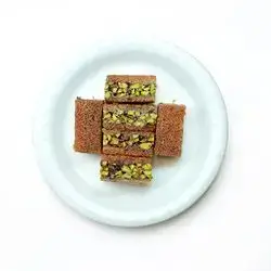 Red Seeds Bolouria