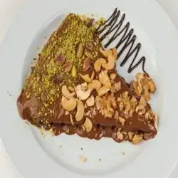 Nuts Crepe