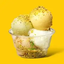 Ice Cream With Pistachio - 4 Balls
