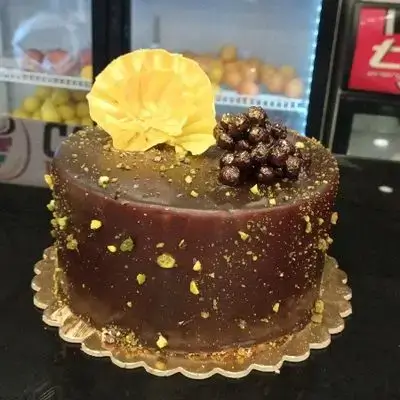12 Persons Cake