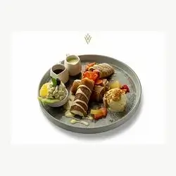 Fruit Crepe Roll