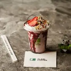 Strawberry Milkshake