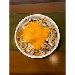 Potatoes with Mushrooms and Cheese