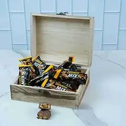 Caramel Chocolate With Pistachio