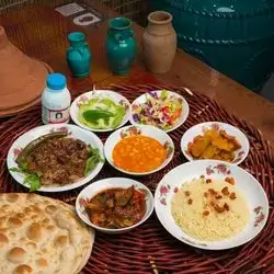 Goza Qalya With Rice And Broth