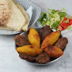 Plate Of Kibbeh & Shfta