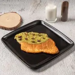 Pistachio Flat Croissant