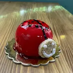 Ladybug Cake