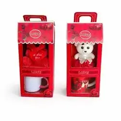 Box cup and bear