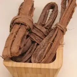Deram (walnut bark)