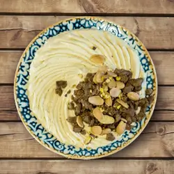 Hummus with Meat