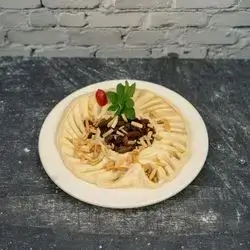 Hummus with Meat