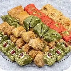 Mixed Pistachio Walnut Baklava - 1 Kg