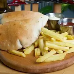 Fried Sandwich Served With Fries